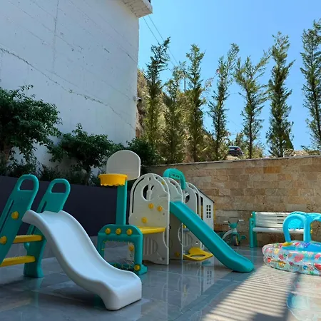 Zeo Hotel 4*